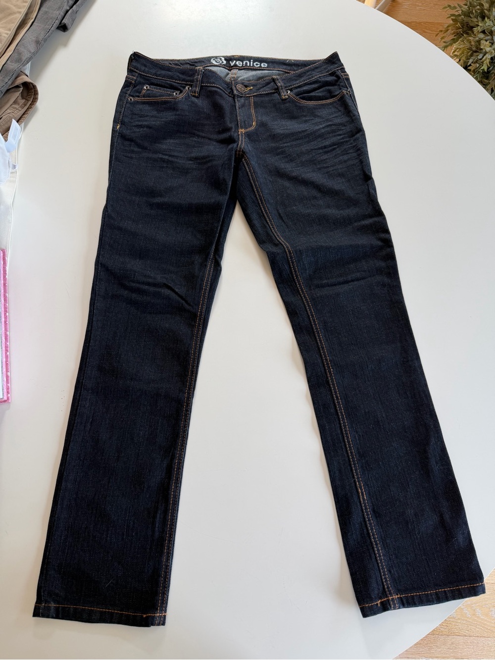 Vintage Bullhead Skinny Jeans — 7 Short